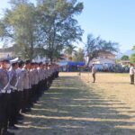 Kapolres Lombok Utara Pimpin Langsung Pengamanan Aksi Unras di Depan Kantor DPRD KLU