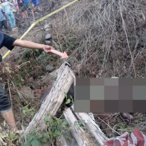 Respon Laporan Masyarakat, Polsek Sape Evakuasi Mayat Petani di Gunung