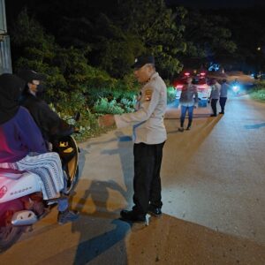 Ciptakan Kondisi Aman dan Nyaman, Polsek Maluk Tingkatkan KRYD di Wilayahnya