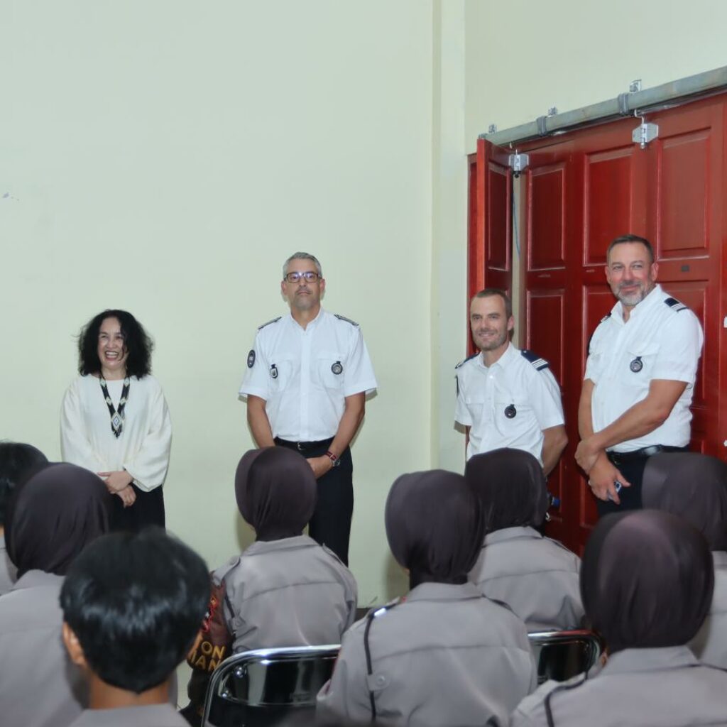 Kunjungan Delegasi Kepolisian Prancis Perkuat Kerja Sama dan Motivasi Calon Bintara Polwan