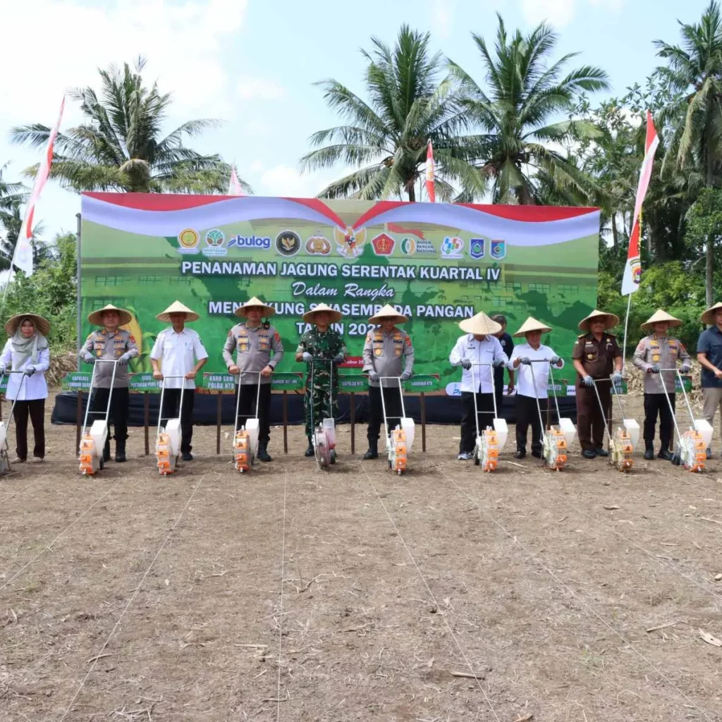 Ketahanan Pangan Dimulai dari NTB, Polri Kawal Penanaman Jagung Serentak