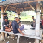 Polsek Sekotong Turun Langsung Jaga Kondusifitas Desa Gunung Ketapang