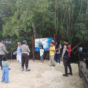 Polsek Sekotong Intensifkan Patroli di Pantai Tanjung Kelor