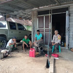 BHABINKAMTIBMAS DESA LUNE AJAK WARGA PERKUAT KAMTIBMAS DAN CEGAH HOAKS MELALUI SAMBANG HUMANIS