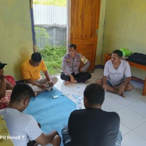 BHABINKAMTIBMAS DESA HU’U AJAK WARGA JAGA KAMTIBMAS DAN BERANTAS PEREDARAN NARKOBA