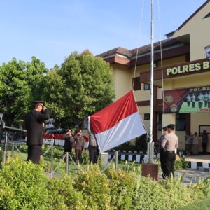 Kapolres Bima Kota Pimpin Upacara Peringatan Hari Sumpah Pemuda ke-97