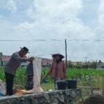 Polsek Labuapi Ajak Warga Karang Bongkot Sulap “Lahan Tidur” Jadi Sumber Pangan