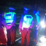 Respons Cepat 110! Polres Lobar Evakuasi Korban Laka Bypass BIL