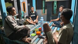 Personel Polsek Brang Rea Sambangi Pos Ronda di Desa Seminar Salit, Sampaikan Imbauan Kamtibmas