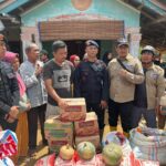 Brimob Polda Sumut Bersama Relawan Mapel Indonesia Salurkan Bantuan Sembako untuk Warga Terdampak Bencana di Sibolga–Tapteng