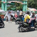 Personel Polsek Rasanae Barat Laksanakan Kegiatan Rawan Siang di Depan MTsN 1 Padolo