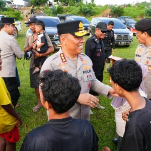 Wakapolri Pantau Penanganan Banjir Aceh Tamiang, Pastikan Bantuan Besar Akpol ’90 Tersalurkan Tepat Sasaran