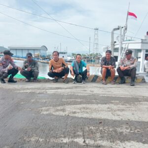 Polsek Kawasan Pelabuhan Laut Bima Laksanakan Patroli Rutin, Tegaskan Imbauan Kamtibmas